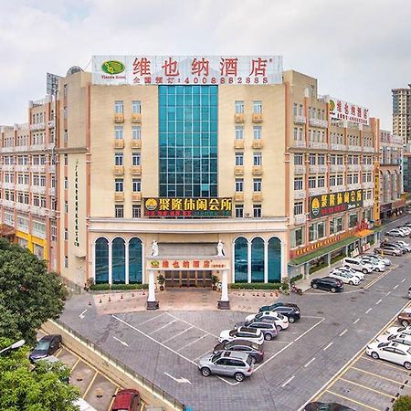 Vienna Hotel Shiqiao Metro Station Cantón Exterior foto